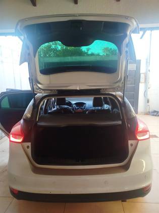 FORD FOCUS 2.0 SE 16V FLEX 4P POWERSHIFT